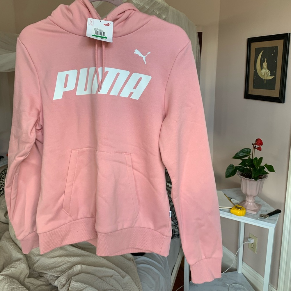 Pink puma hooded sweatshirt